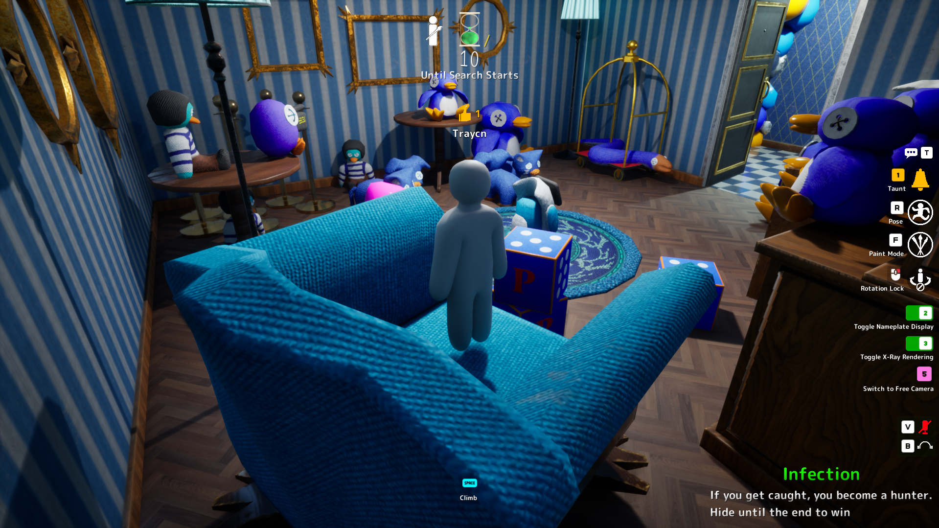 Penguin Plush Room hiding spot on Penguin Hotel